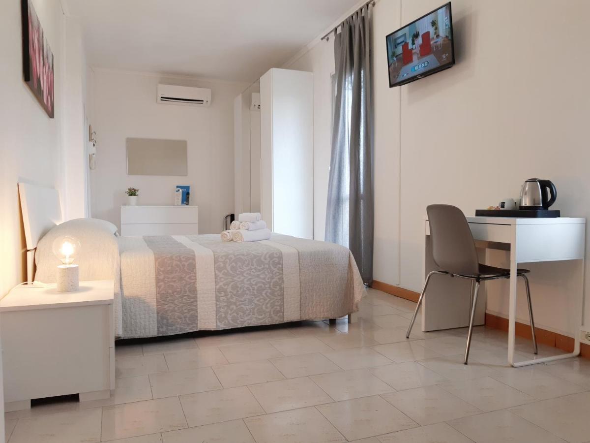 Hotel Mara Rimini Exterior photo