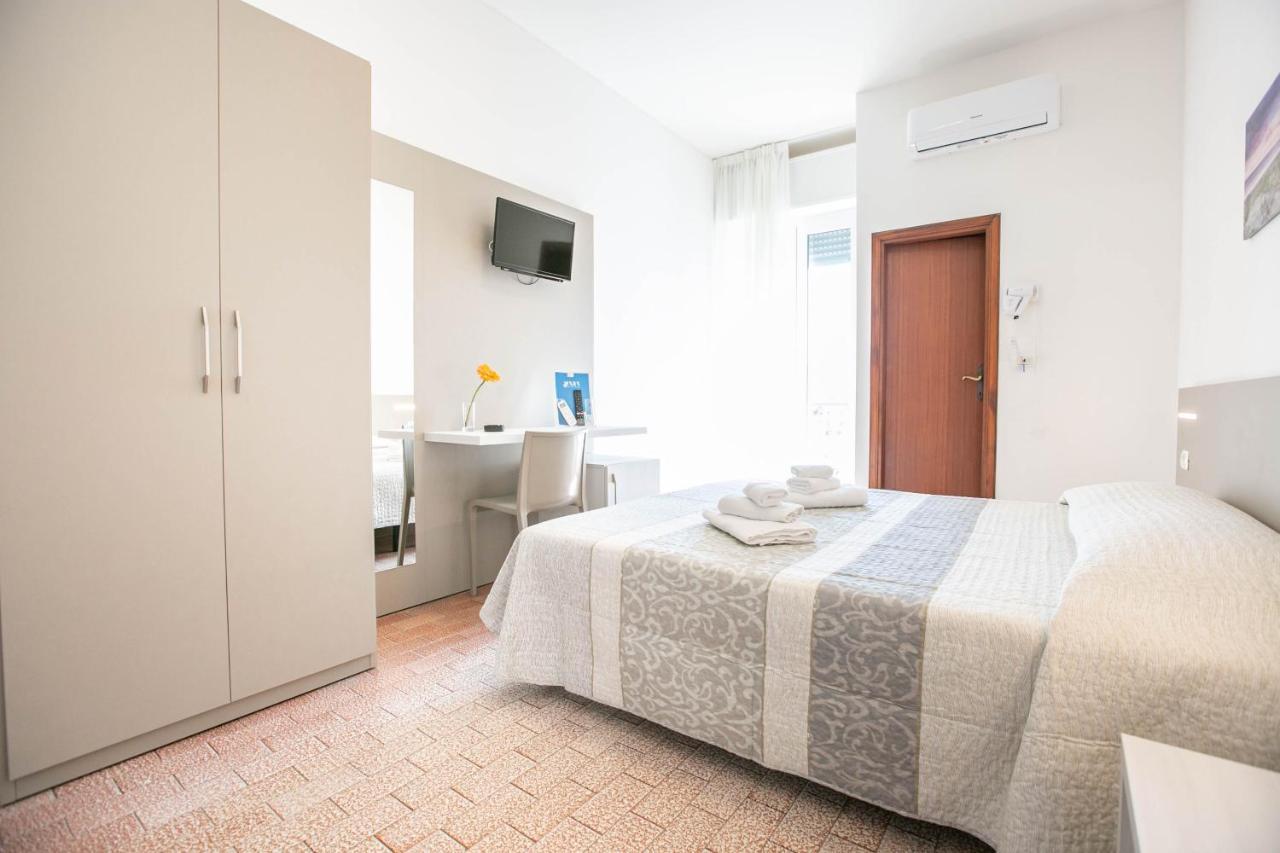 Hotel Mara Rimini Exterior photo