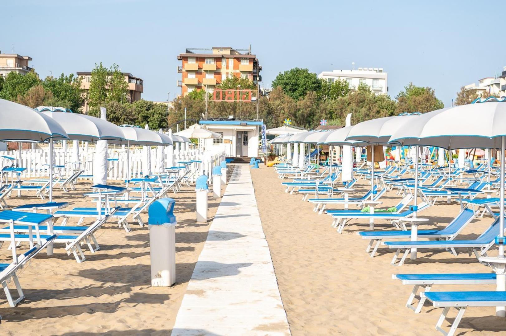 Hotel Mara Rimini Exterior photo