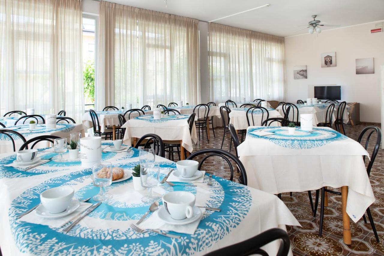 Hotel Mara Rimini Exterior photo
